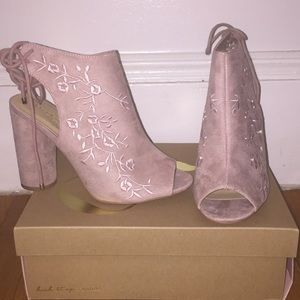 NWT Suede heels